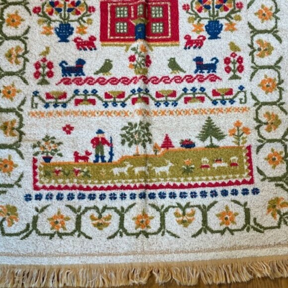 Vintage Fieldcrest American Sampler Bath Towel Pennsylvania Dutch Fringe Yellow - Picture 5 of 5